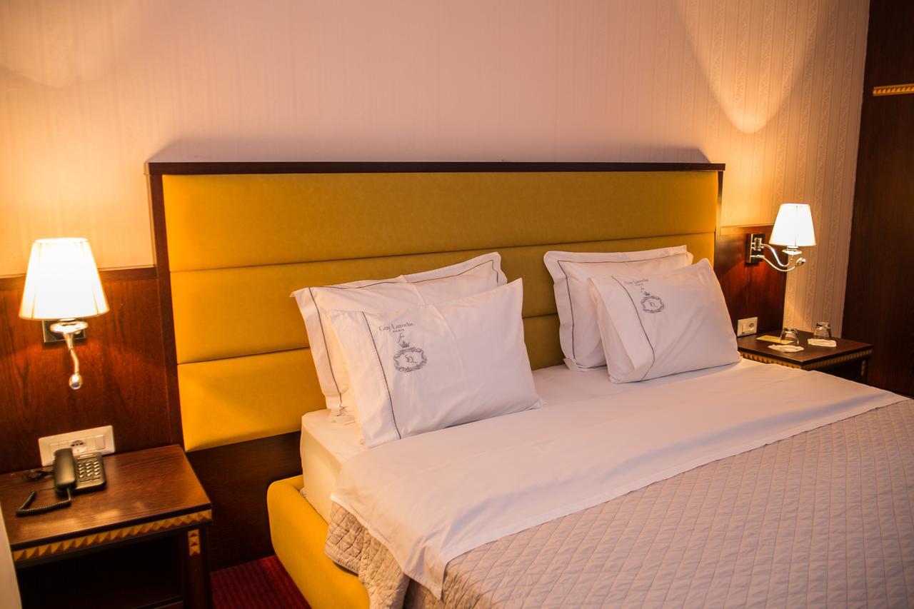 Santa Quaranta Premium Resort Sarandë Eksteriør billede