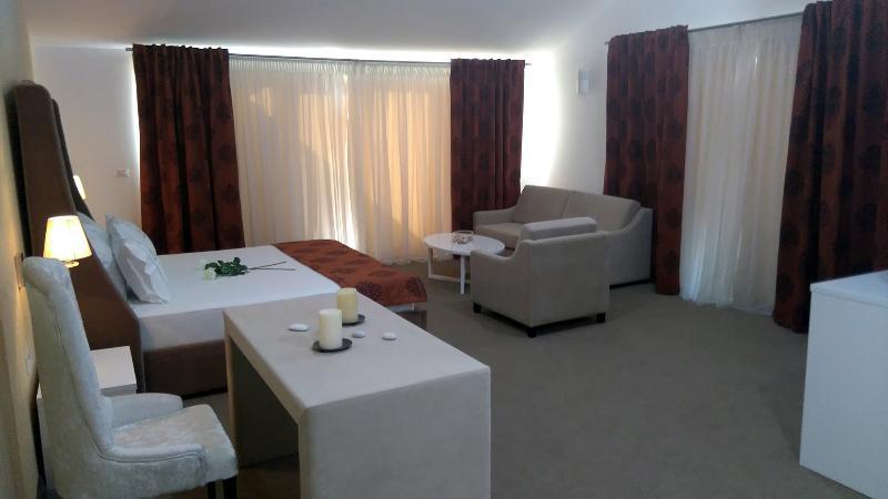 Santa Quaranta Premium Resort Sarandë Eksteriør billede